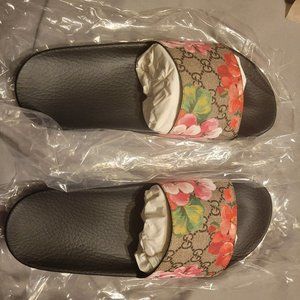 Gucci Supreme St. Blooms Place Slides